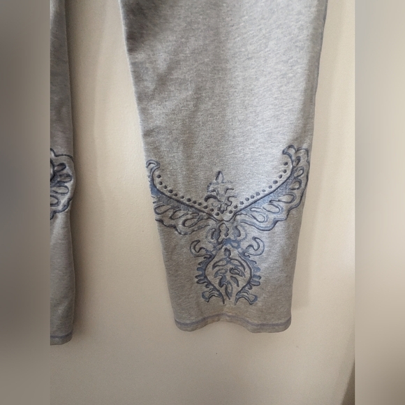 Athleta joggers - Picture 3 of 4